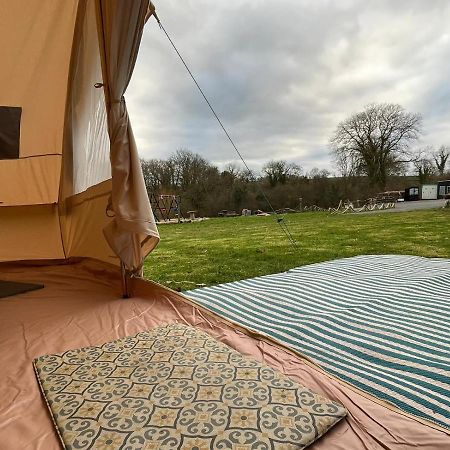 1 Glamping Tent With Kitchen & Electric On Small Family Campsite, No Bedding Supplied Narberth Dış mekan fotoğraf
